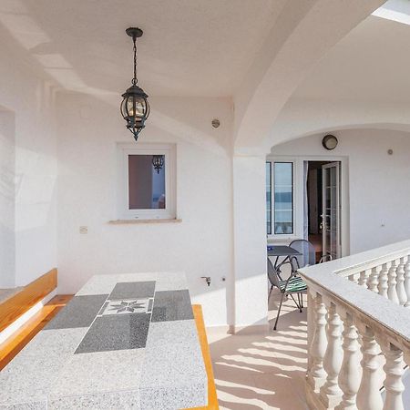 Nice Apartment In Crikvenica With Kitchen Dış mekan fotoğraf