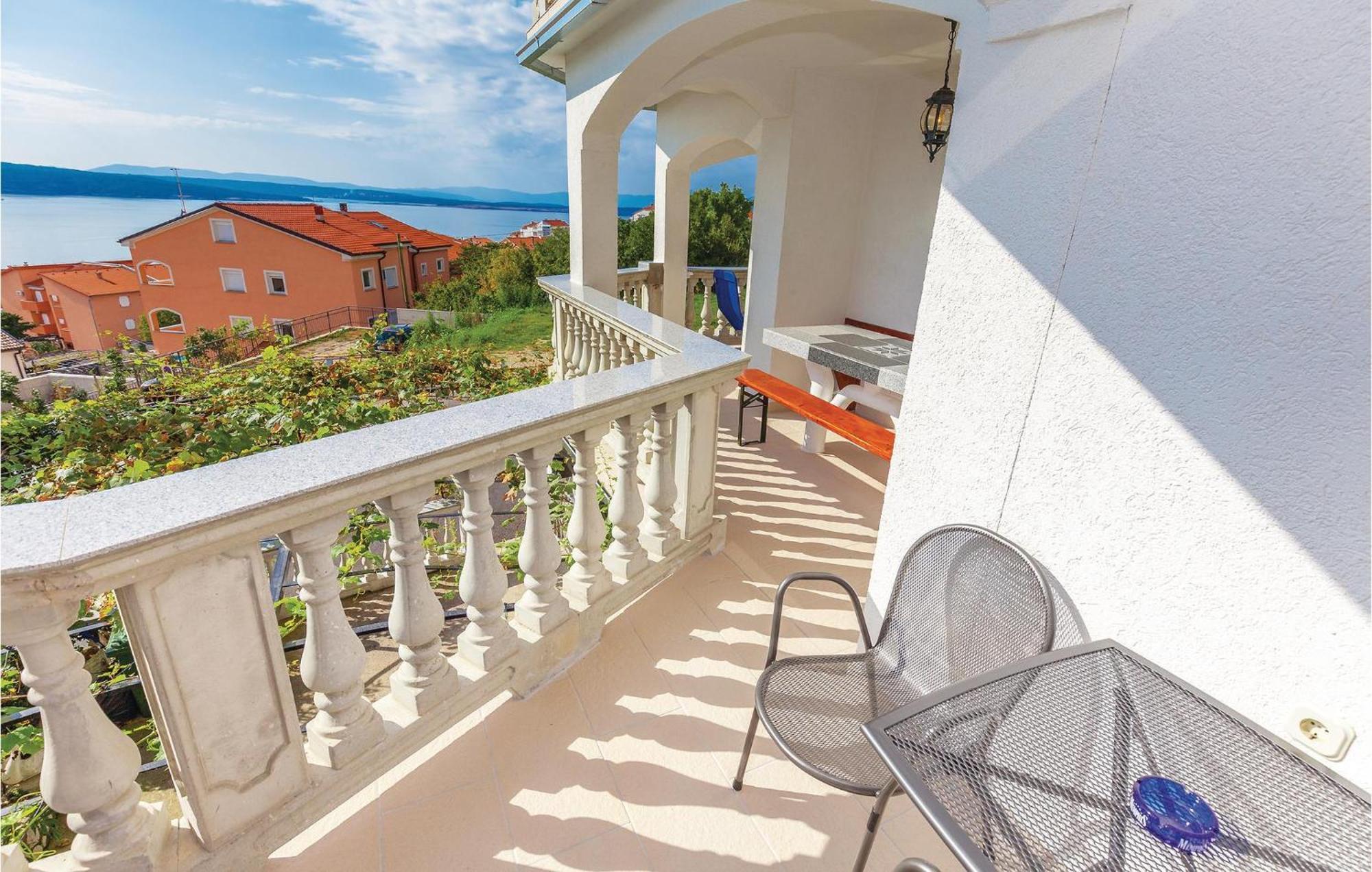 Nice Apartment In Crikvenica With Kitchen Dış mekan fotoğraf