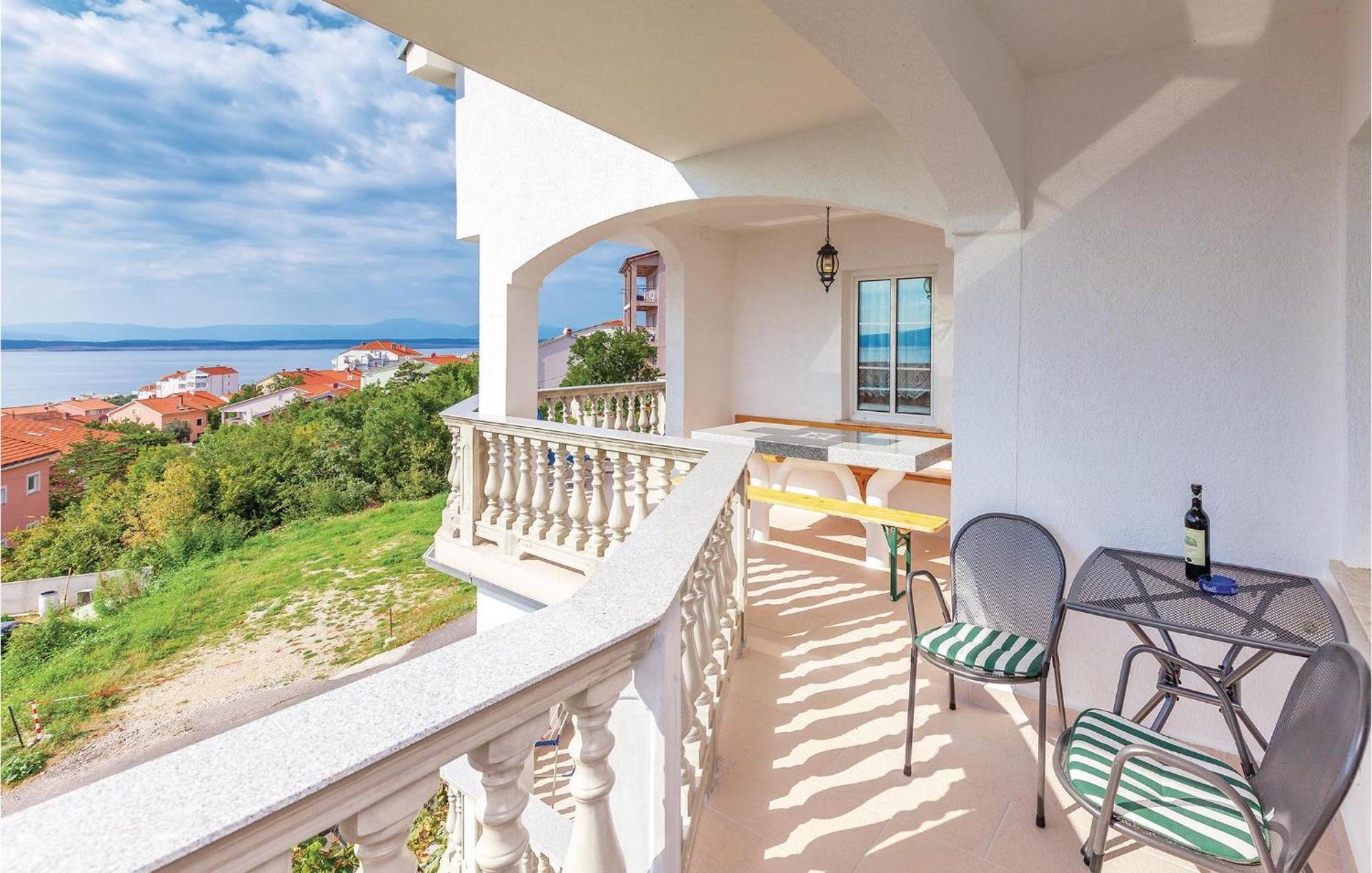 Nice Apartment In Crikvenica With Kitchen Dış mekan fotoğraf